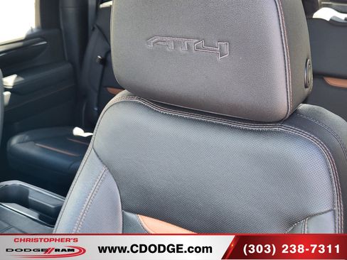 Used 2024 GMC Sierra 2500 AT4 w/ AT4 Premium Plus Package AWD/4WD image 17
