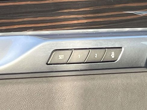 New 2026 Cadillac Escalade Luxury image 28