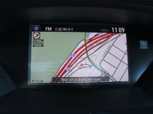 Used 2017 Acura MDX SH-AWD w/ Technology Package image 18