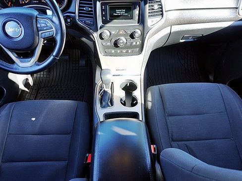 Used 2016 Jeep Grand Cherokee Laredo w/ Quick Order Package 23E image 22