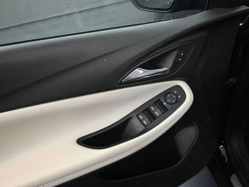 Used 2021 Buick Encore GX Preferred image 6