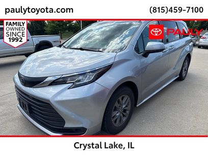 Used 2022 Toyota Sienna LE