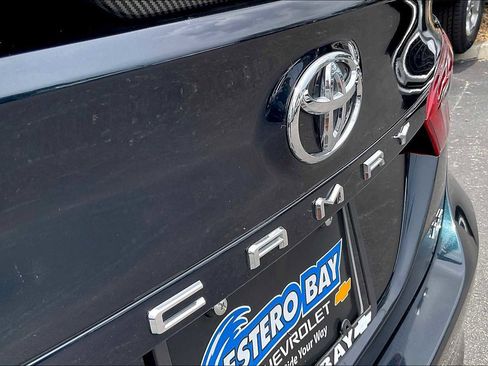 Used 2020 Toyota Camry LE FWD image 8