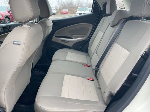 Used 2021 Ford EcoSport S image 10