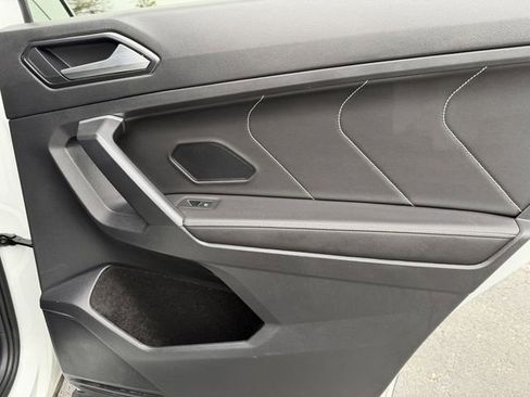 Used 2024 Volkswagen Tiguan Wolfsburg Edition image 34