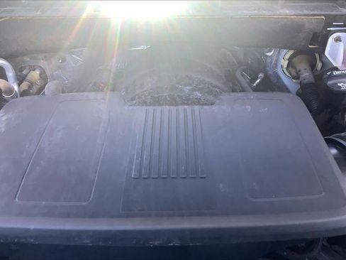 Used 2019 Chevrolet Silverado 1500 LT w/ Texas Edition RWD image 32