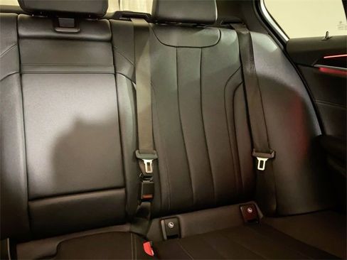 Used 2023 BMW 530i 530i w/ Premium Package image 14