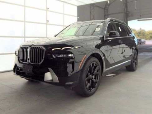 Used 2024 BMW X7 xDrive40i w/ Executive Package AWD/4WD image 1