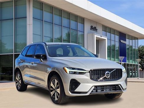 Certified 2025 Volvo XC60 T8 Core w/ Protection Package Premier image 2
