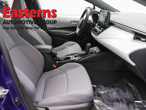 Used 2022 Toyota Corolla SE FWD image 23