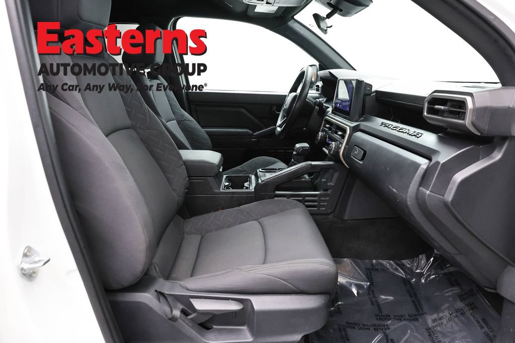 Used 2024 Toyota Tacoma SR RWD image 22