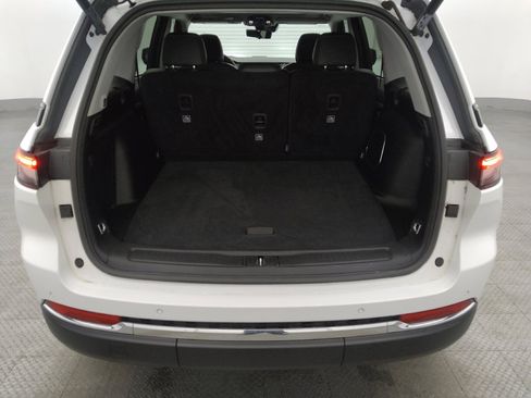 Used 2022 Jeep Grand Cherokee Limited 4xe w/ Luxury Tech Group II image 29