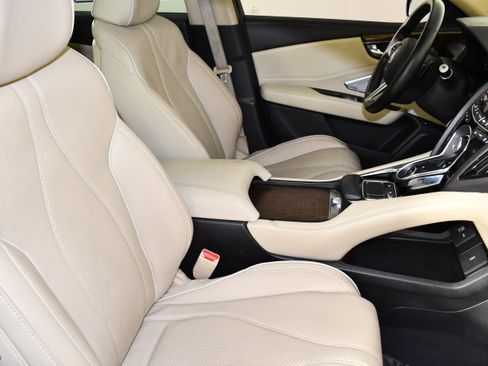 Used 2019 Acura RDX AWD w/ Advance Package image 42