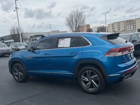 Used 2024 Volkswagen Atlas Cross Sport SEL R-Line image 16