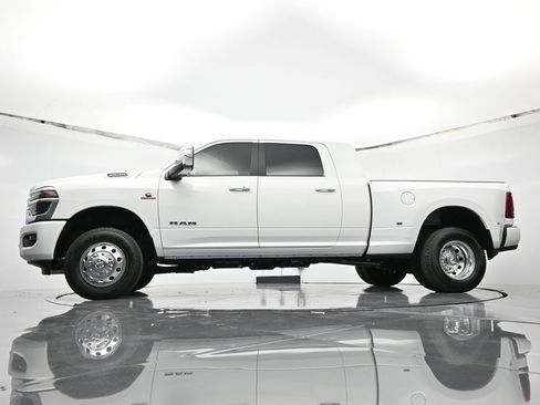 New 2026 RAM 3500 Laramie w/ Max Tow Package image 47