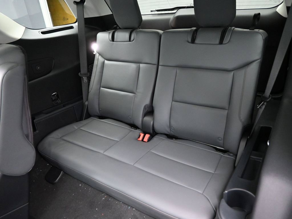 New 2026 Ford Explorer Active w/ Active Comfort Package AWD/4WD image 21