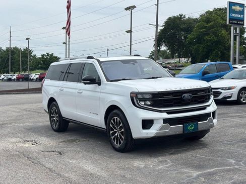Used 2025 Ford Expedition Max Platinum AWD/4WD image 7
