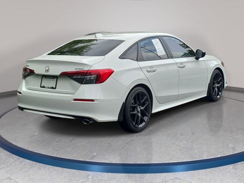 Certified 2024 Honda Civic Sport image 5