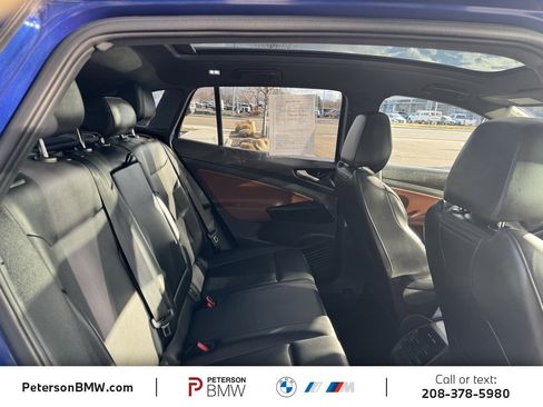 Used 2022 Volkswagen ID.4 Pro S image 19