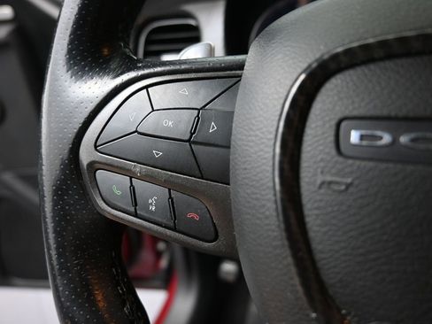 Used 2020 Dodge Charger Scat Pack image 6