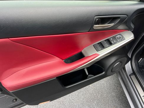 Used 2018 Lexus IS 300 F Sport w/ F Sport Package image 11