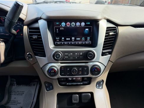 Used 2019 GMC Yukon XL SLT w/ Open Road Package AWD/4WD image 15