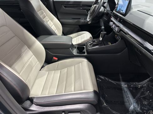 Used 2023 Honda CR-V Sport Touring image 18