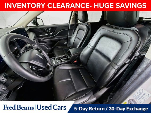 Used 2023 Lincoln Corsair AWD image 28