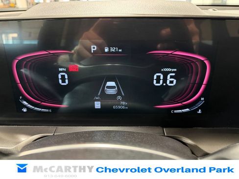 Used 2025 Kia Telluride S FWD image 12