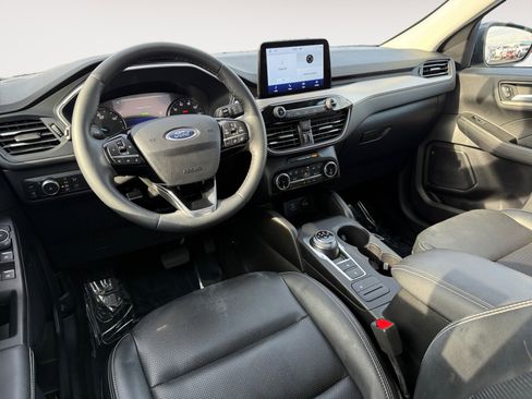 Certified 2022 Ford Escape SEL image 15