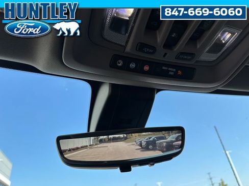 Used 2021 GMC Sierra 3500 Denali w/ Denali Black Diamond Edition image 22