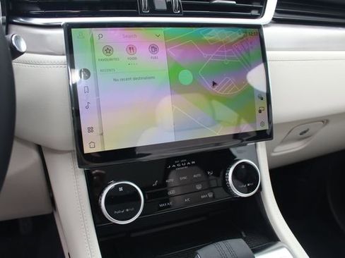 New 2026 Jaguar F-PACE R-Dynamic S image 16