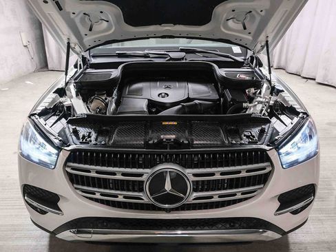 Certified 2024 Mercedes-Benz GLE 450e 4MATIC image 32