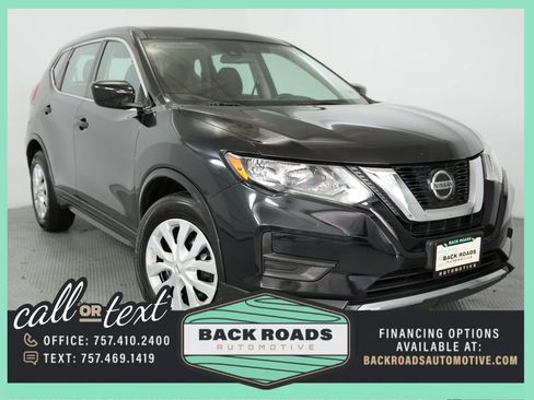 Used 2020 Nissan Rogue S image 1