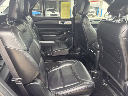 Used 2022 Ford Explorer ST w/ Equipment Group 401A image 11