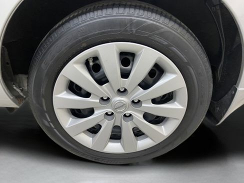 Used 2013 Nissan Leaf S w/ Charger Pkg image 33