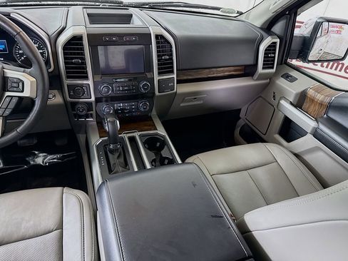 Used 2019 Ford F150 Lariat image 27