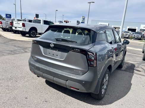 Used 2025 Nissan Kicks S AWD/4WD image 5
