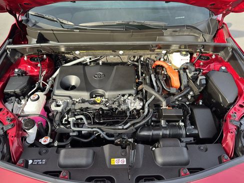 Used 2024 Toyota Venza Nightshade image 19