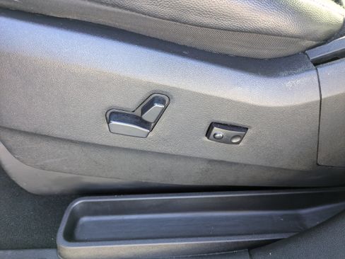 Used 2020 Dodge Grand Caravan GT image 11