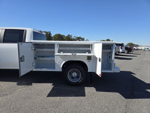 New 2026 GMC Sierra 3500 Pro w/ Convenience Package image 27