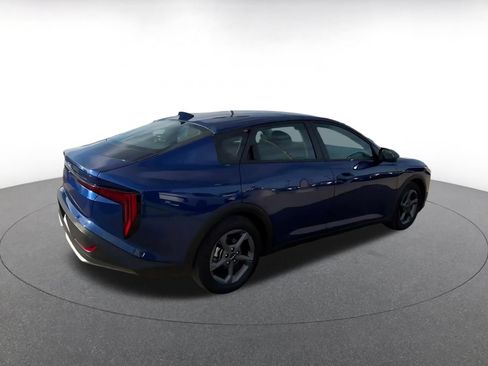 Used 2025 Kia K4 FWD image 12