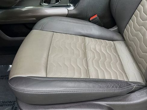 Used 2024 Chevrolet Silverado 2500 ZR2 image 23