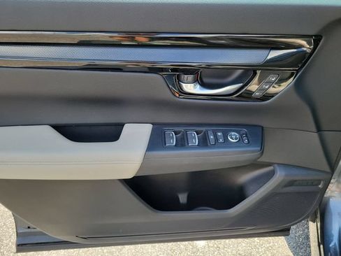 Certified 2025 Honda CR-V EX-L image 8