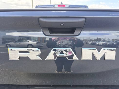 New 2026 RAM 1500 4x4 Crew Cab image 5