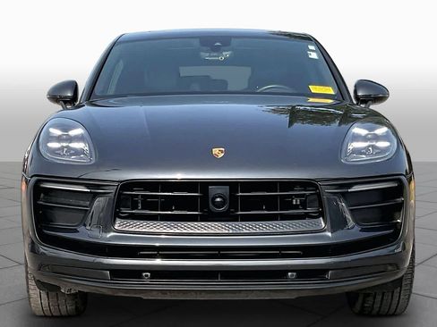 Used 2024 Porsche Macan AWD/4WD image 4