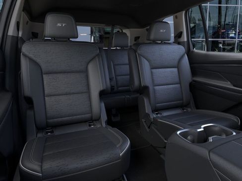 New 2026 Buick Enclave Sport Touring w/ Power Package FWD image 17