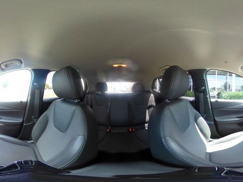 Used 2025 Buick Encore GX Preferred FWD image 41