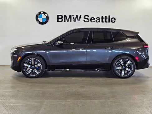 Certified 2024 BMW iX xDrive50 w/ Sport Package AWD/4WD image 3