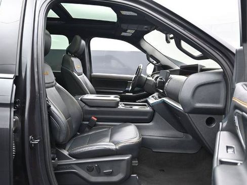 Certified 2025 Ford Expedition Tremor AWD/4WD image 19